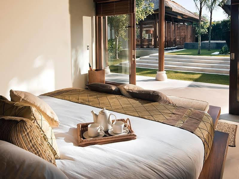 Villa Puri Bawana An Elite Haven Selemadeg Exteriör bild